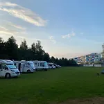 Frühstückspension Wakacyjna Wioska Ngo 20m Od Suntago 3*