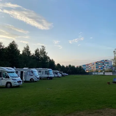 Bed & Breakfast Wakacyjna Wioska Ngo 20m Od Suntago *