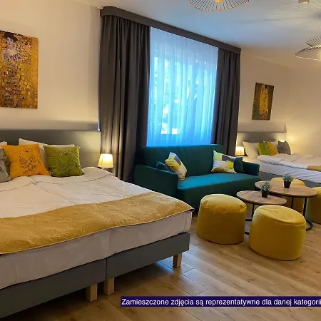 Wakacyjna Wioska Ngo 20m Od Suntago 3* Mszczonów