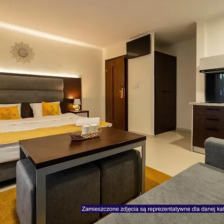 Wakacyjna Wioska Ngo 20m Od Suntago Bed and breakfast Mszczonów