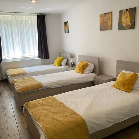 Wakacyjna Wioska Ngo 20m Od Suntago Mszczonów