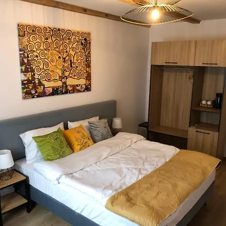 Wakacyjna Wioska Ngo 20m Od Suntago Bed & Breakfast 3*