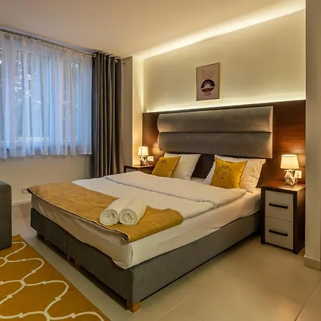 Wakacyjna Wioska Ngo 20m Od Suntago Mszczonów