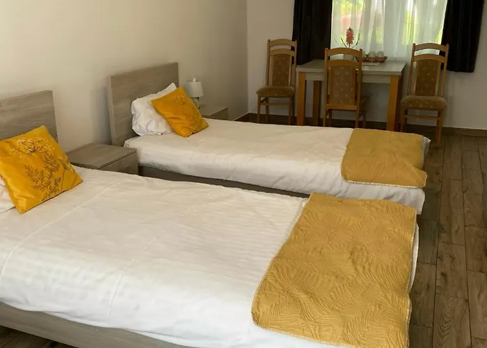 Wakacyjna Wioska Ngô 20m Od Suntago Mszczonów