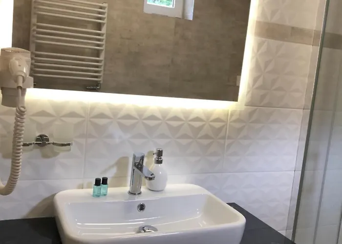 Nocleg ze śniadaniem Wakacyjna Wioska Ngô 20m Od Suntago